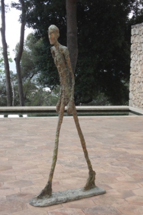 1947-Giacometti-homme-qui-marche