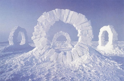1989-Goldsworthy-Andy-Touching-north